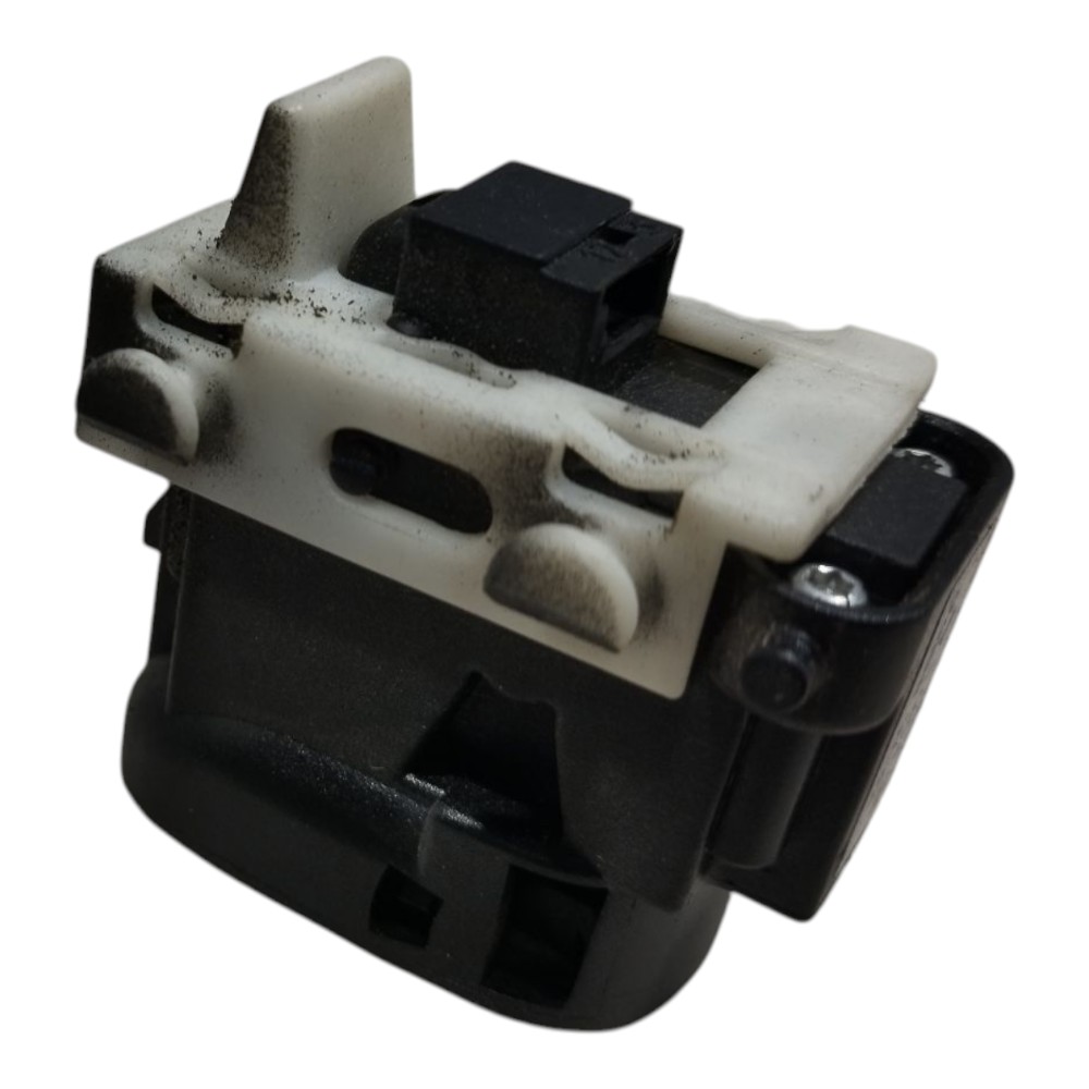 Botão Vidro Traseiro Direito Mercedes C180 2002 2007 V661 2