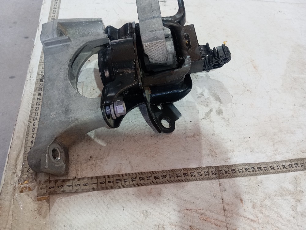 Coxim Esquerdo Motor Lexus Rx500hf 2023 V619 7
