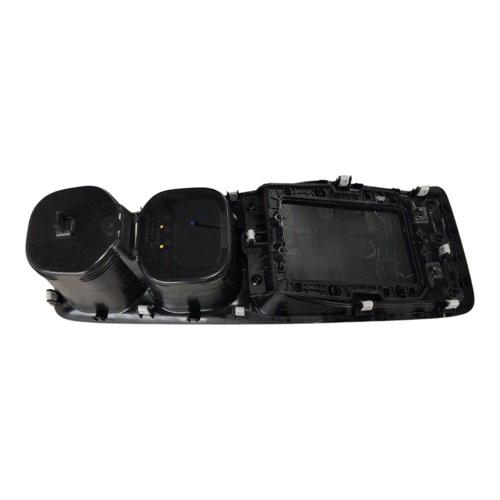 Porta Copos Console Byd Dolphin Mini 2024 V634 Preto 4