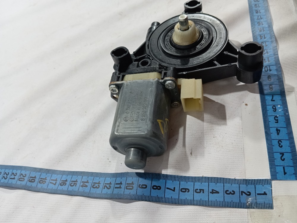 Motor Máquina Porta Dianteira Direita Golf Highline 14 V626 7