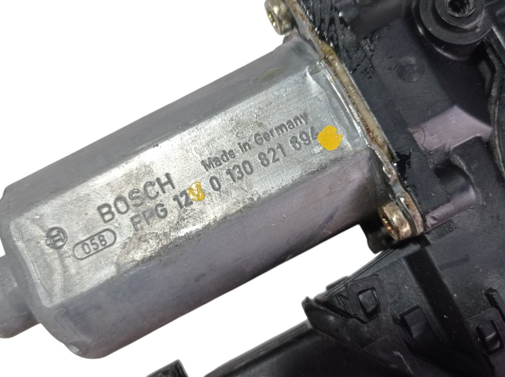 Motor Máquina Vidro Dianteira Direita Vw Passat V6 2001 V300 7
