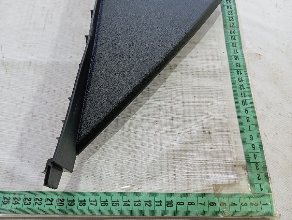 Acabamento Esquerdo Painel Gwm Ora Gt03 2024 V625 10