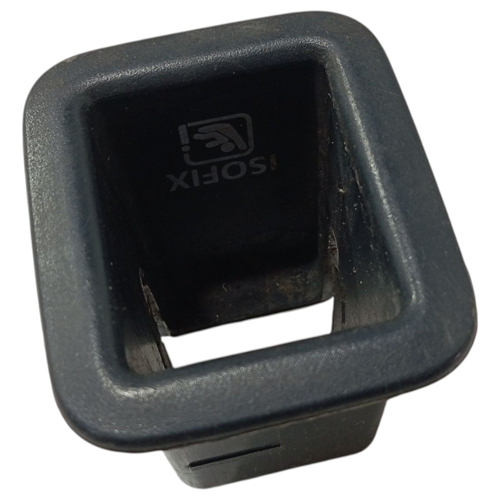 Acabamento Isofix Vw Virtus Taos Polo 2018 A 2022 V657