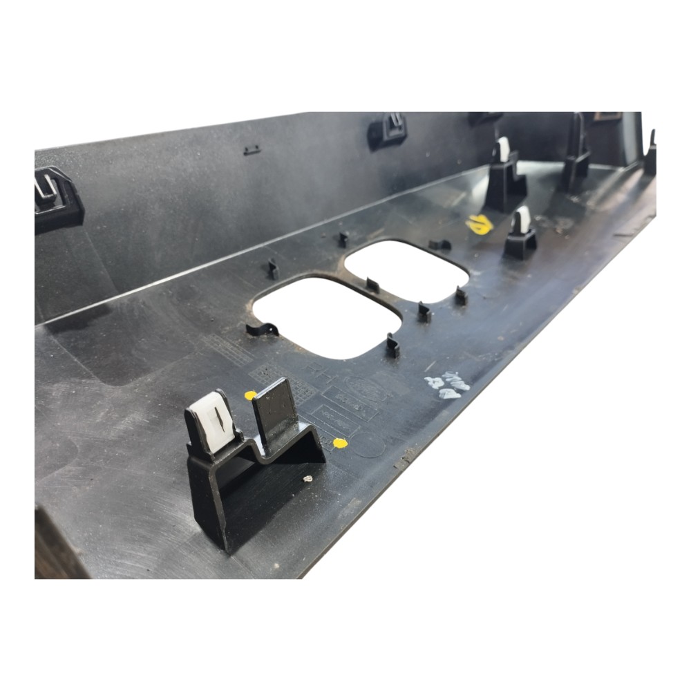 Moldura Lanterna Traseira Dir Land Rover Defender 2022 V645 5