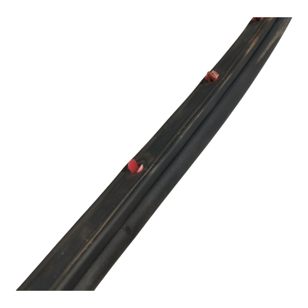 Borracha Porta Traseira Esq Mercedes C180 2002 2007 V661 Preto 3