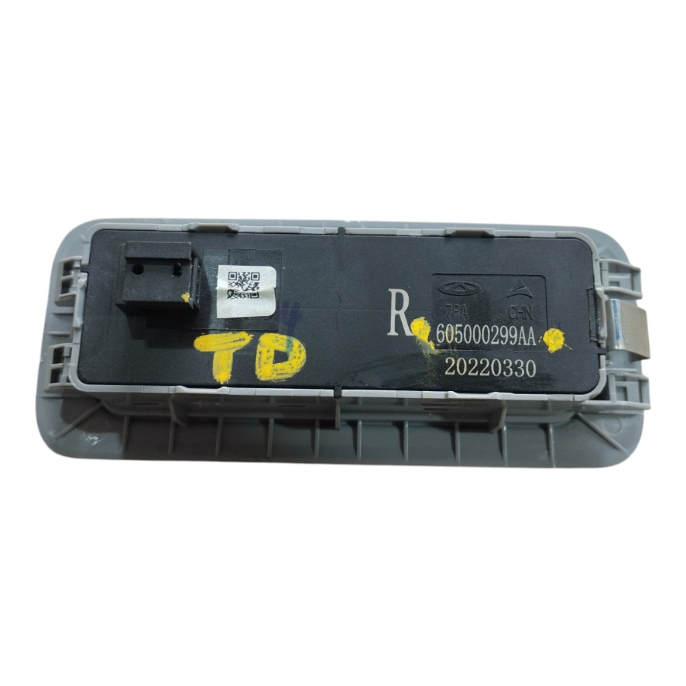 Luz Cortesia Traseiro Direito Chery Tiggo 7 Pro 2022 24 V640 2