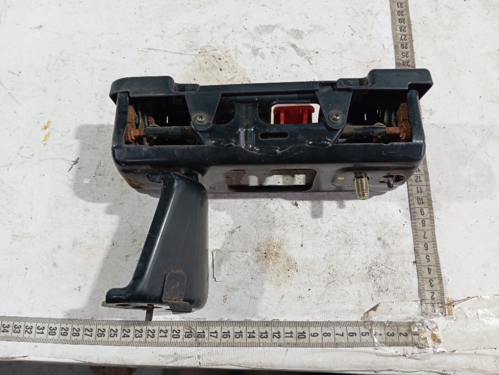 Trava Banco Traseiro Direito Land Cruiser Prado 2005 V620 8