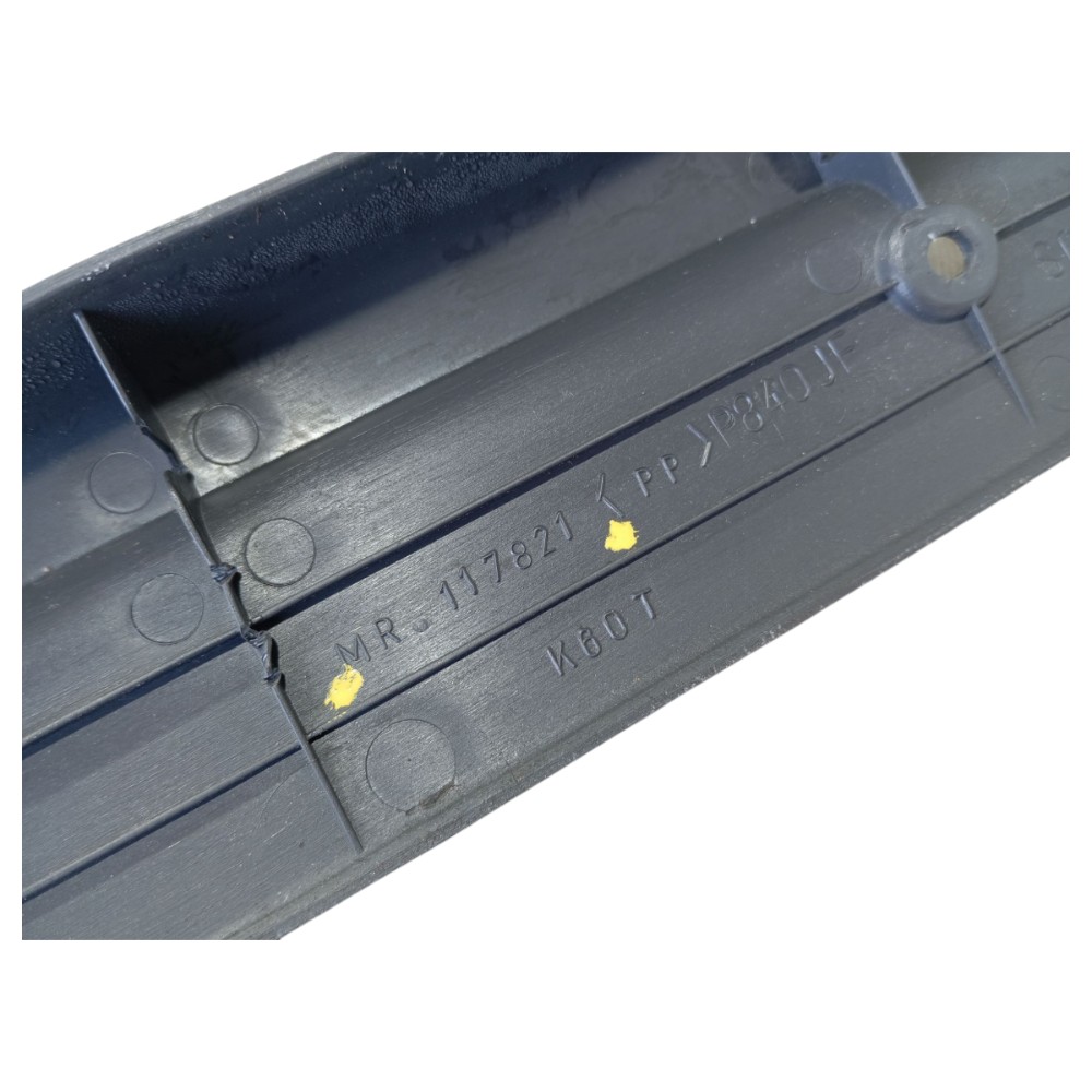 Soleira Porta Diant Esquerda Mitsubishi L200 Sport 2006 V647 8