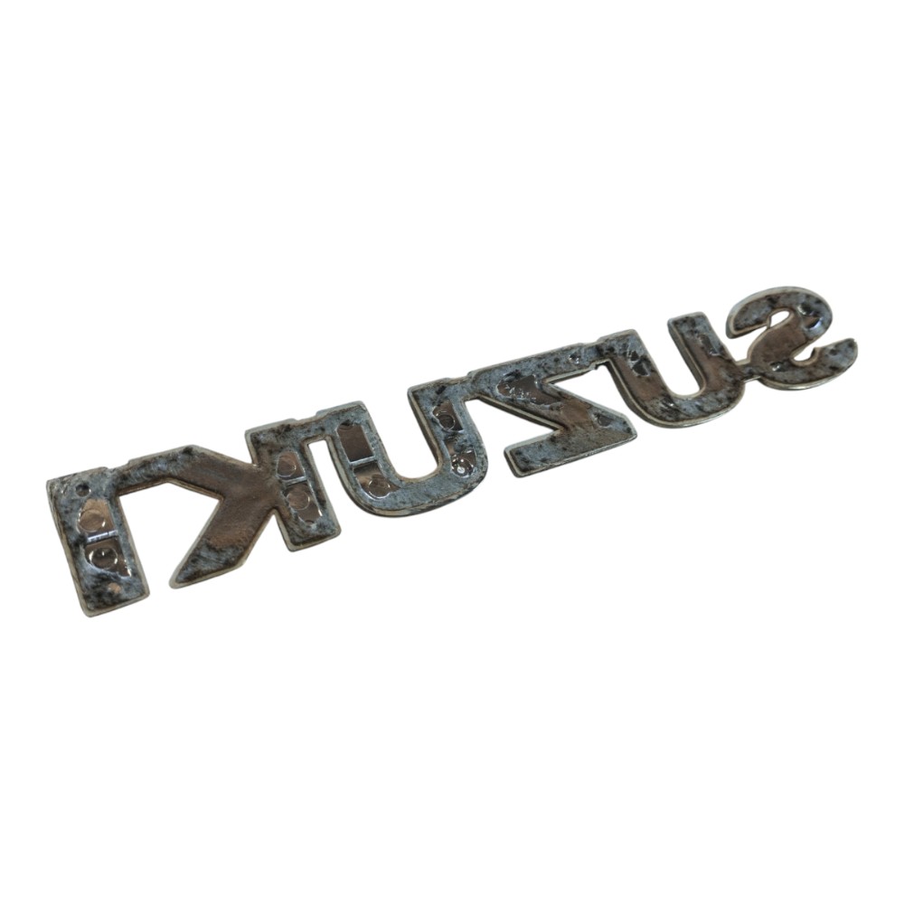 Emblema Suzuki Grand Vitara 2012 A 2015 V649 3