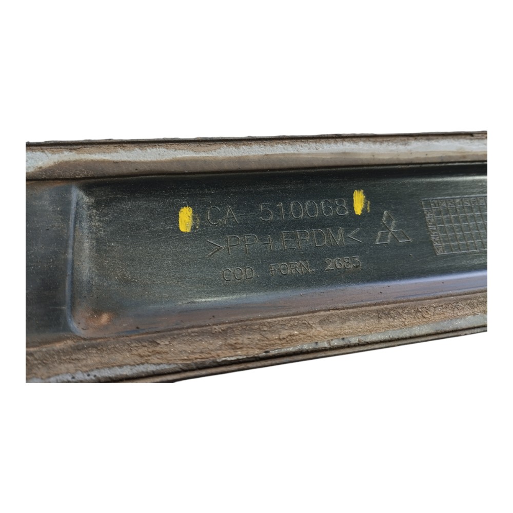 Aplique Porta Traseiro Direito L200 Sport 2004 V638 8