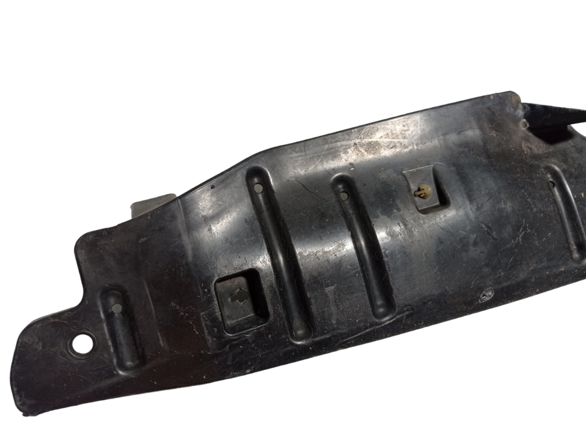 Defletor Inferior Radiador Hyundai Equus 4.6 2013 V577 2