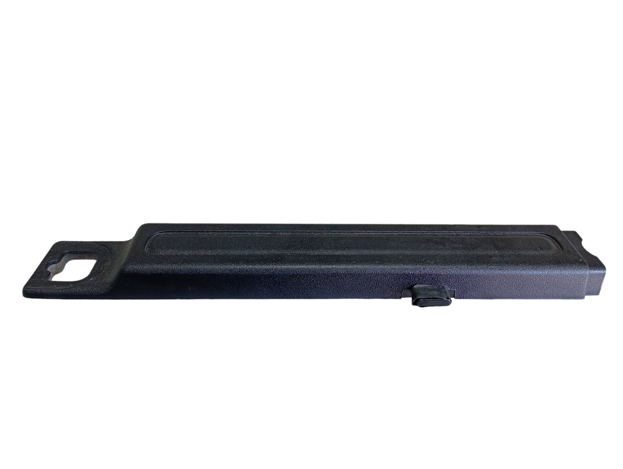 Moldura Esquerda Porta Malas Discovery 5 2019 V597 2