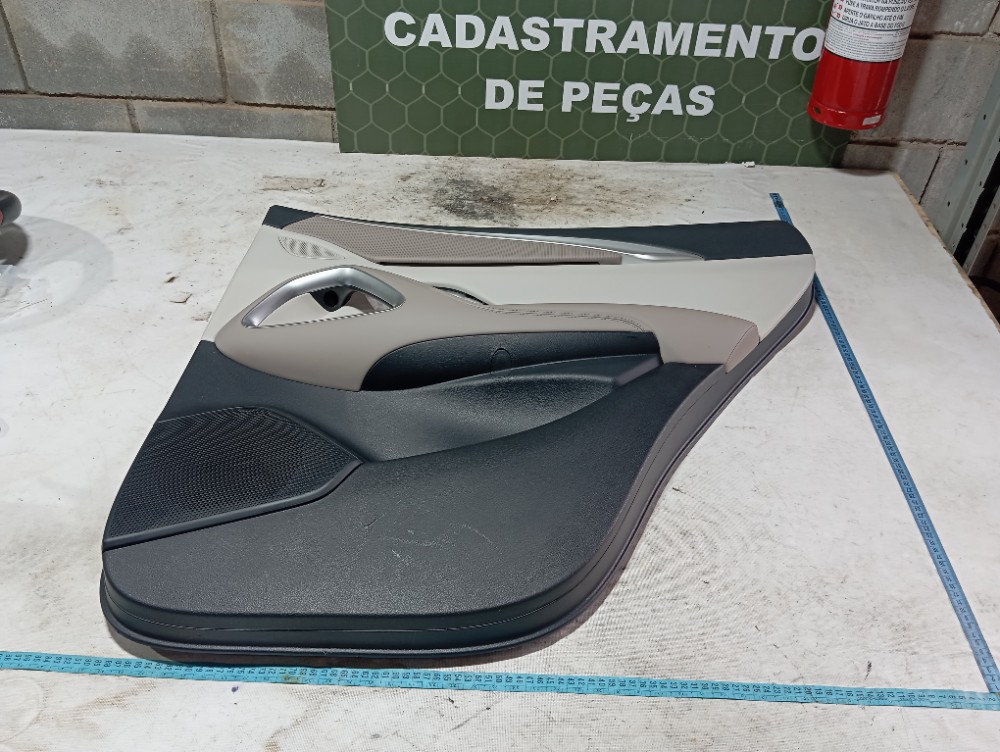 Forro porta traseira direita Byd Song Pro 2024 V674 8