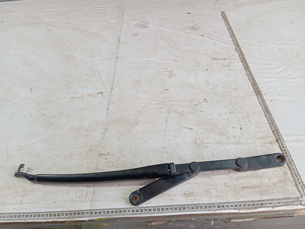 Braço Limpador Direito Parabrisa Porsche Cayenne 2003 V371 9