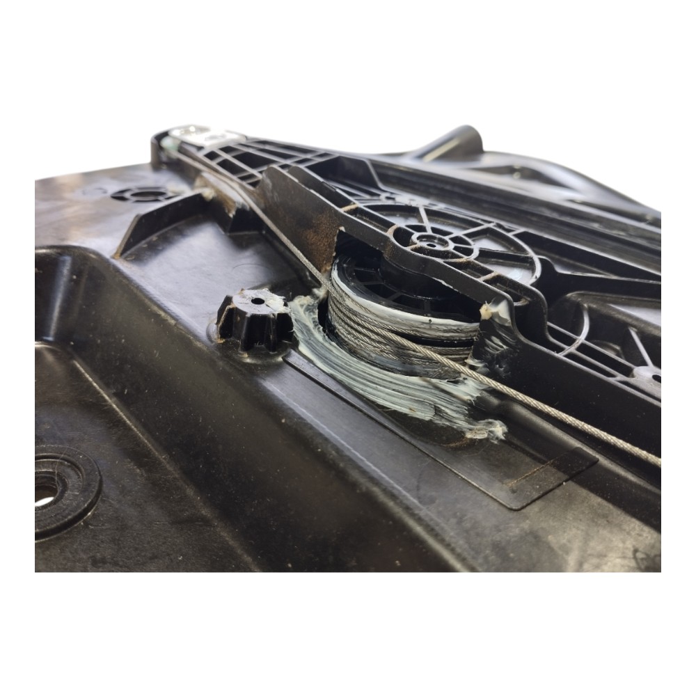 Máquina De Vidro Traseiro Esq Byd Song Plus 2024 1.5 V631 9