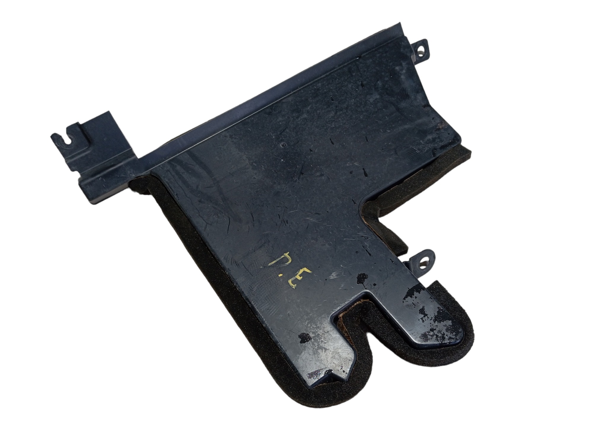 Defletor Esquerdo Radiador Nissan Leaf 2022 V589 2