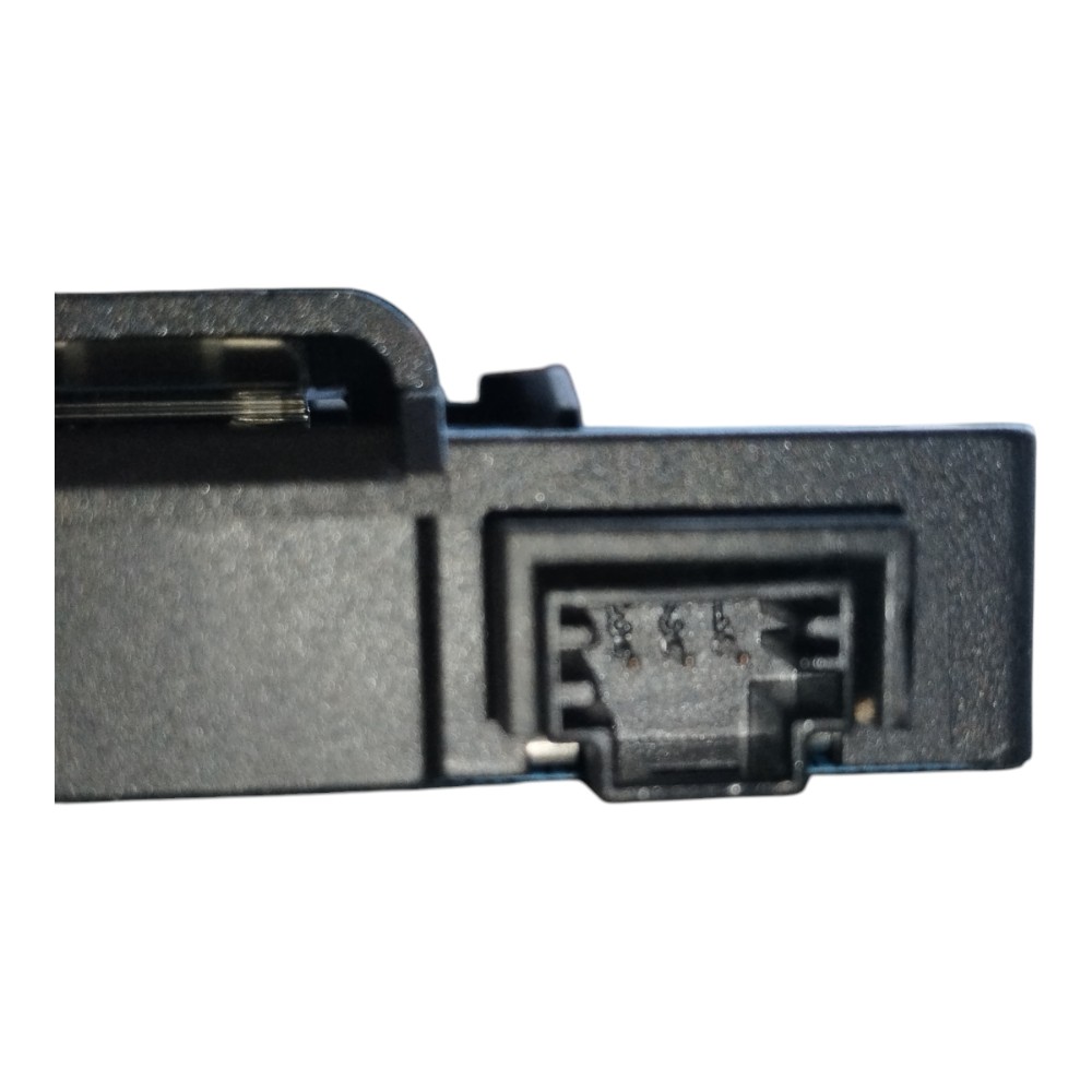 Módulo Radio Mercedes B180 2010 V630 8