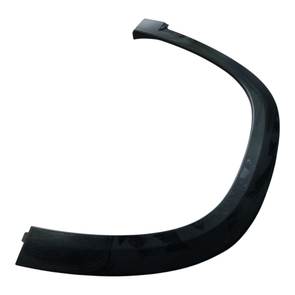 Moldura Paralama Direito Gm Tracker 2020 2025 V627 5