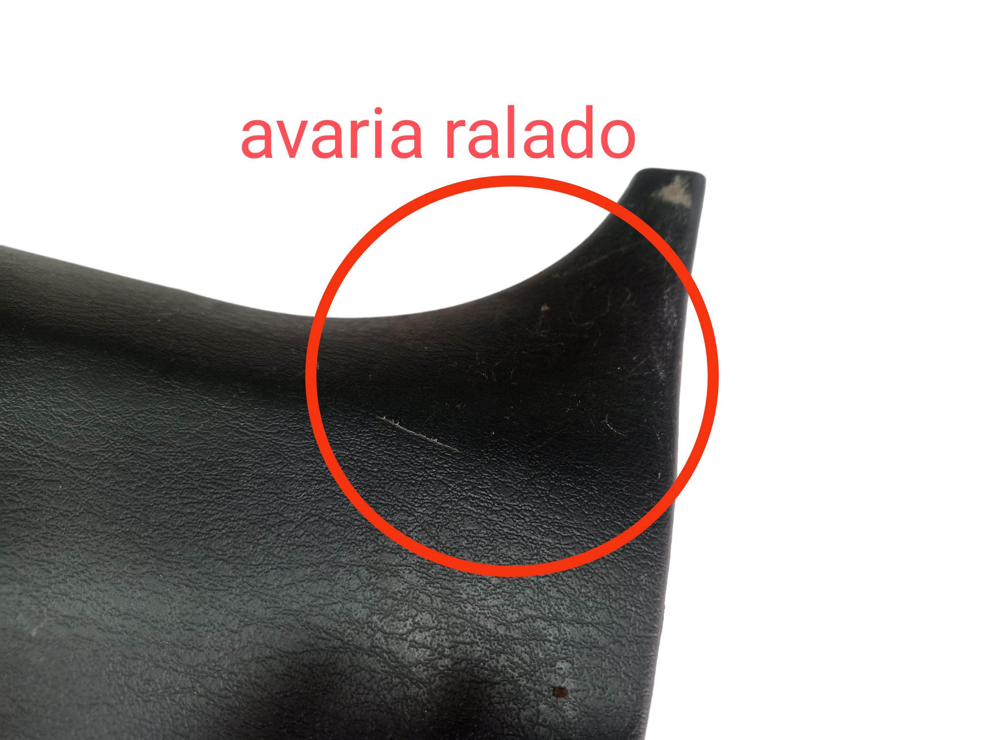 Acabamento Inferior Coluna Direita Pajero Sport 2010 V569 7