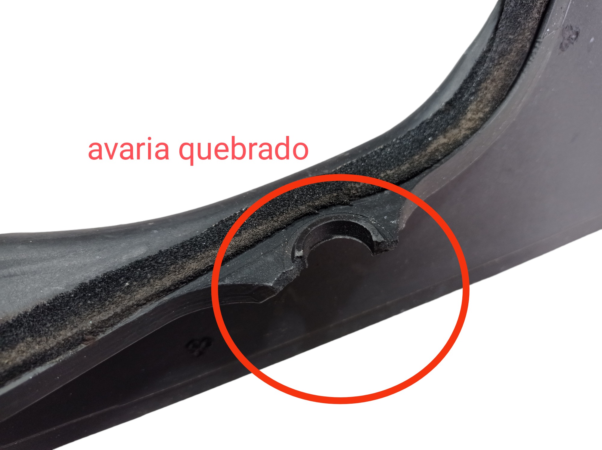 Suporte Esquerdo Capô Range Rover Vogue 3.6 2008 V583 7