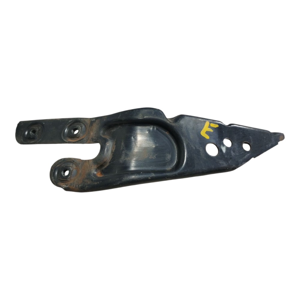 Suporte Esquerdo Radiador Mercedes C180 2002 2007 V661 8
