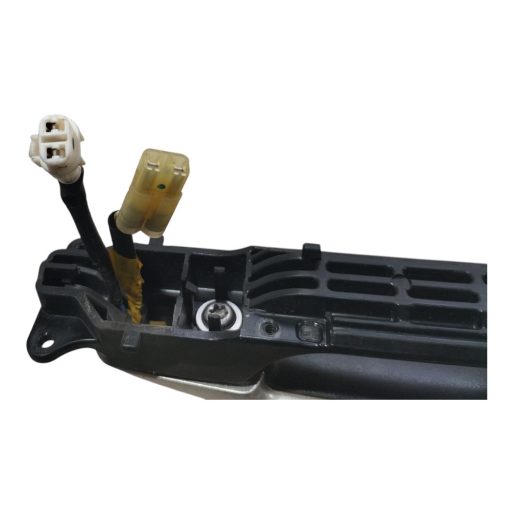 Maçaneta Externa Diantei Direito Suzuki Scross 15 2016 V648 3