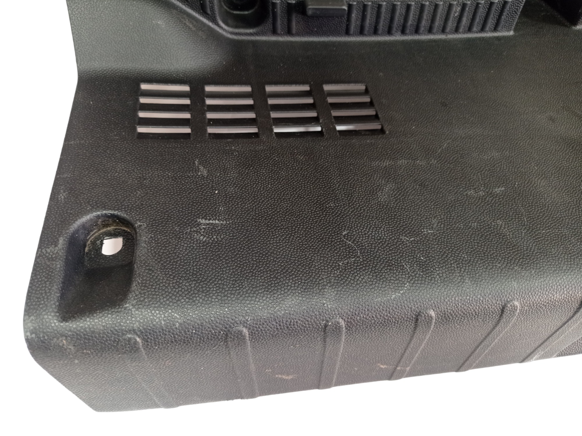 Acabamento Porta Malas Jac T40 2019 V565  Preto 4