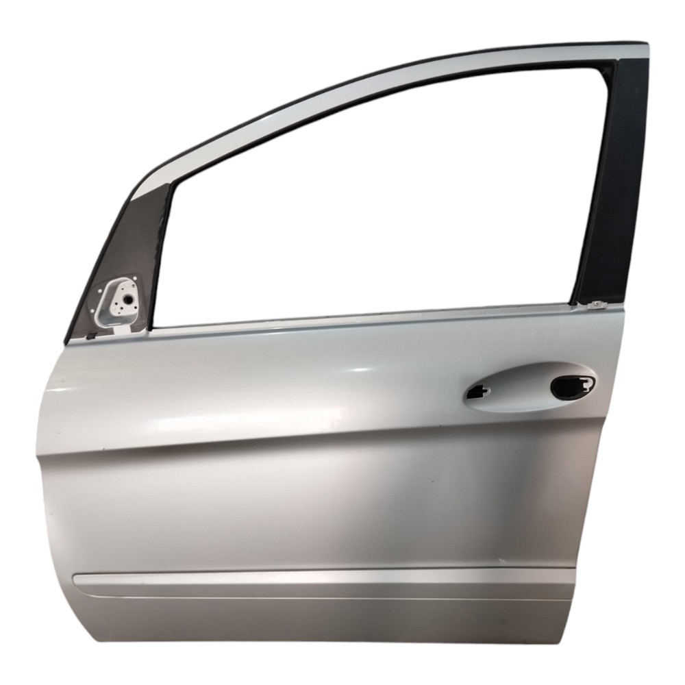 Porta Dianteira Esquerda Mercedes B180 2010 2011 V630 Dianteira Esquerdo 1