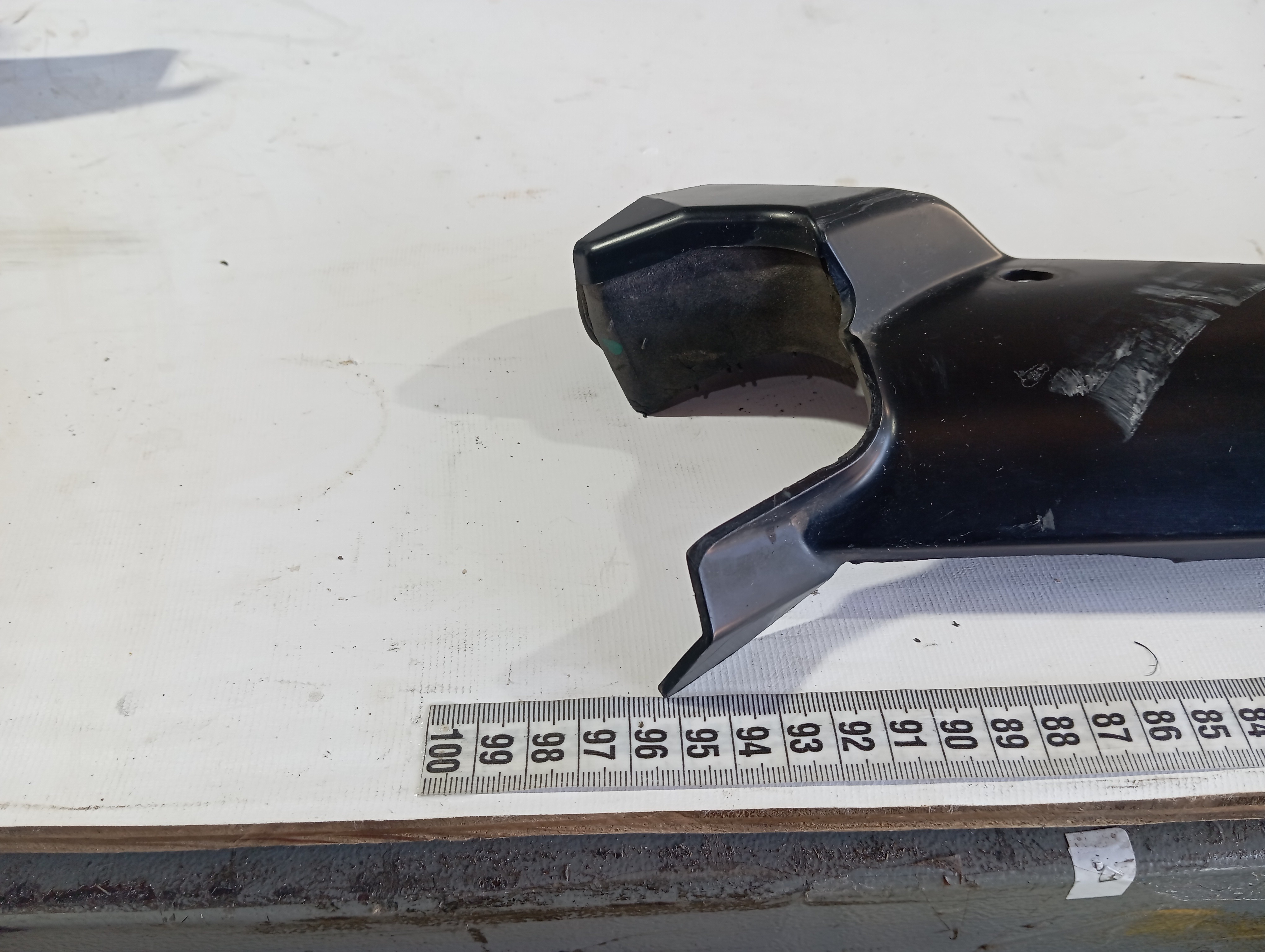 Acabamento Ext Dianteiro Direito Range Rover Sport 11 V289 8
