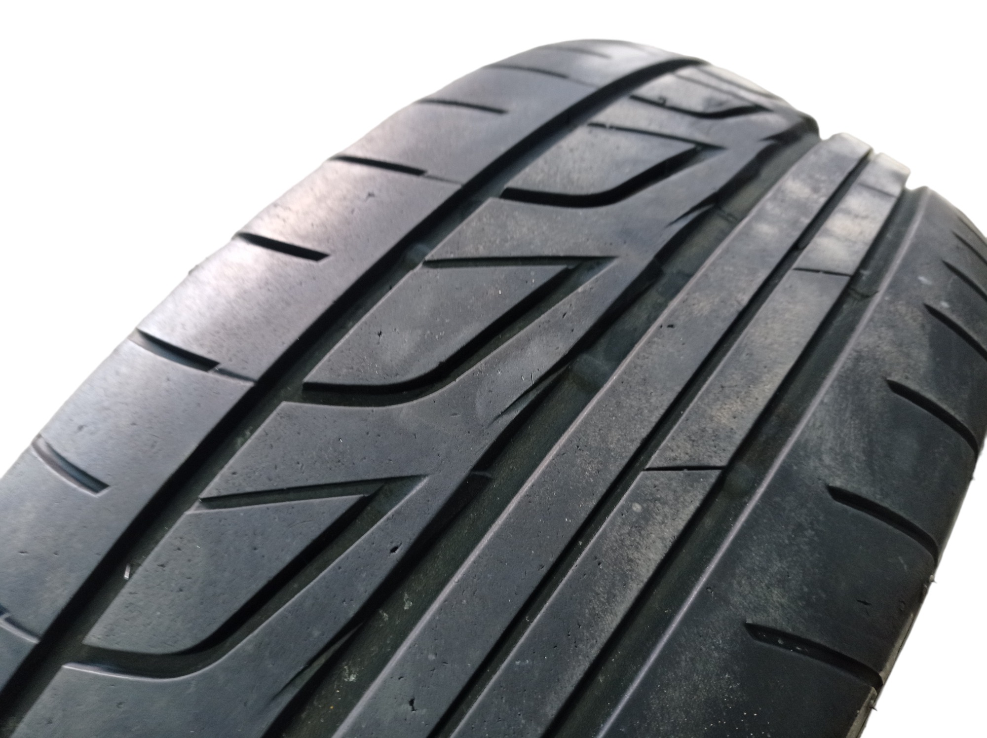 Pneu Bridgestone Potenza Re760 Sport 215/60 R16 7