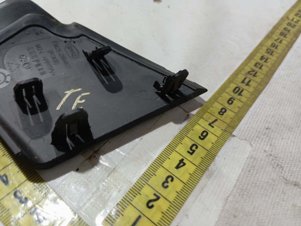 Moldura Esquerda Parachoque Tras Byd Dolphin Gs 2024 25 V666 9