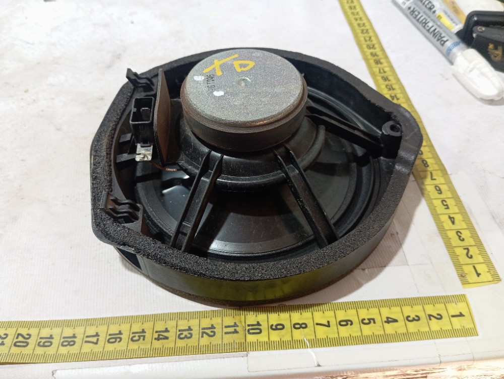 Alto Falante Porta Tras Direita Honda Hrv 2017 A 2020 V660 4