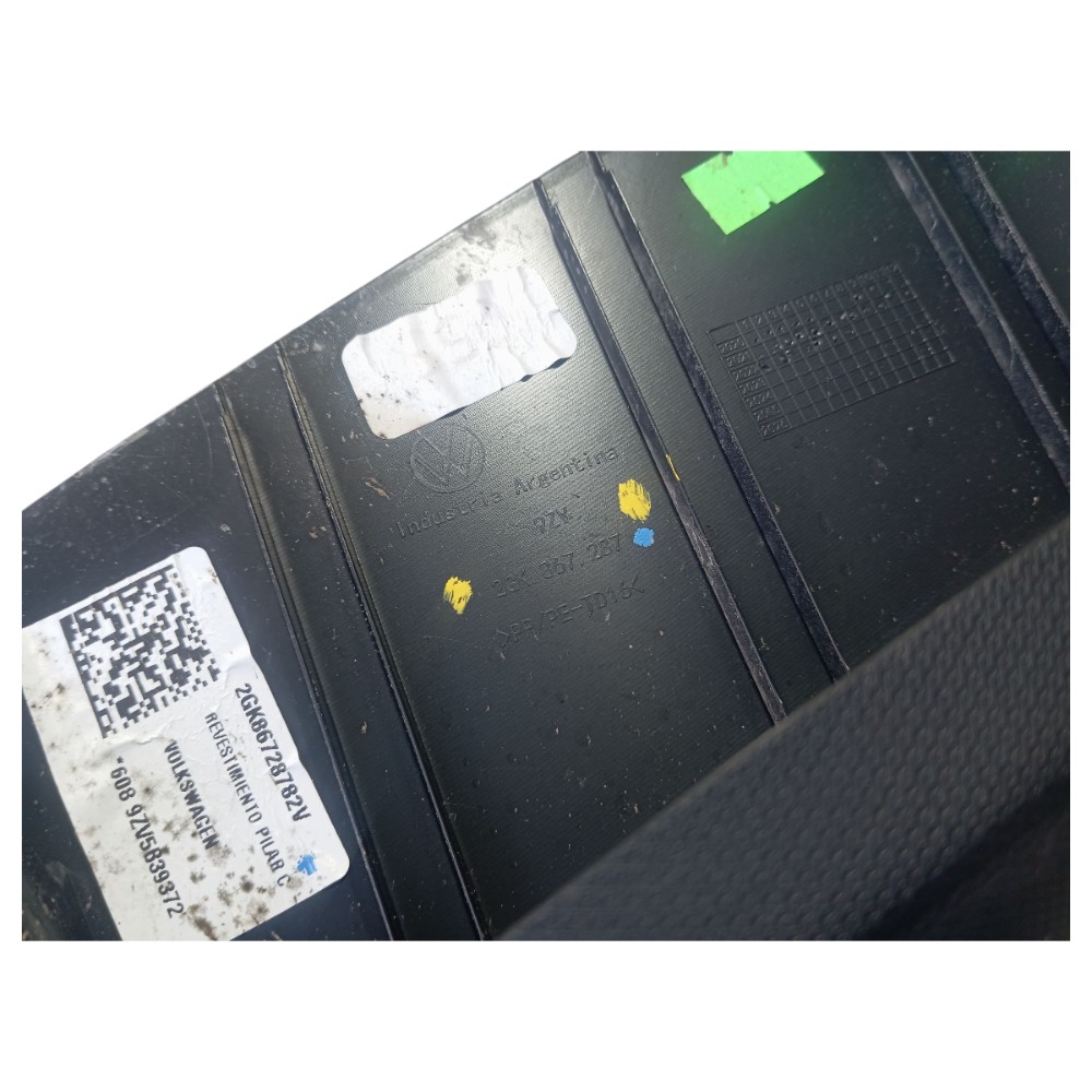Acabamento Coluna Traseira Esq Vw Taos Highline 2022 24 V655 7