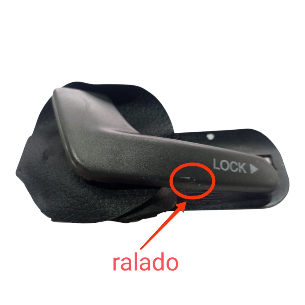 Maçaneta Inter Dianteira Esque Fiat Palio Strada 2010 2016 10