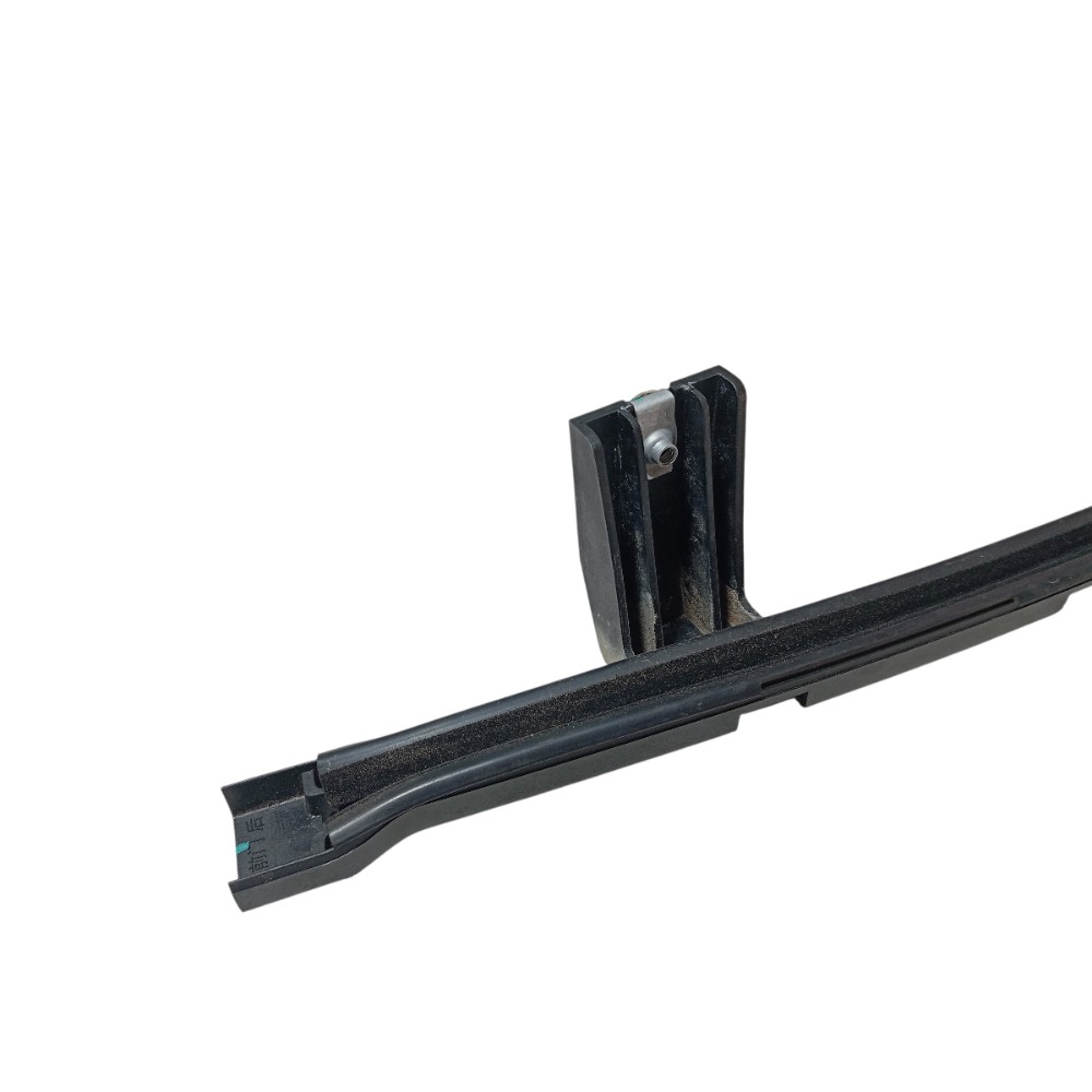 Canaleta Vidro Porta Diant Direita Byd Song Pro 2024 25 V674 3
