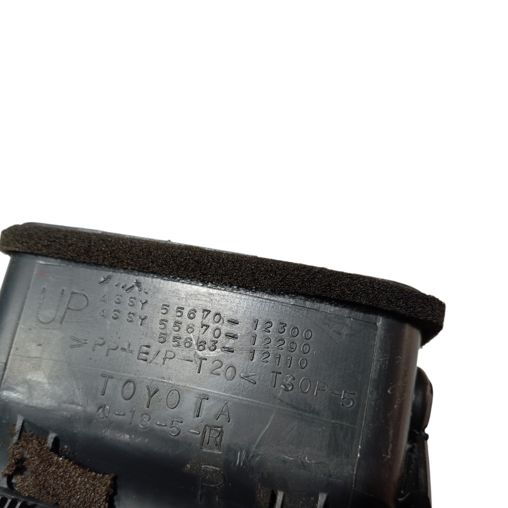 Difusor ar direito painel Toyota Corolla 2008 7