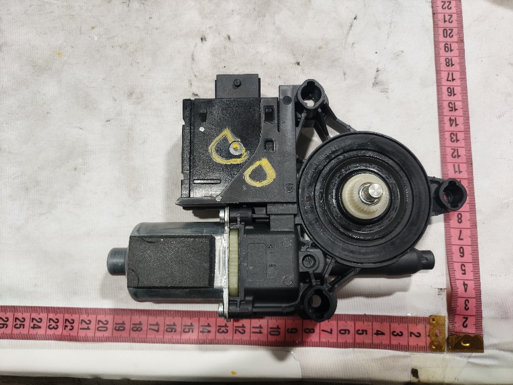 Motor Maquina Vidro Diant Direito Ram Rampage 2023 2025 V659 10