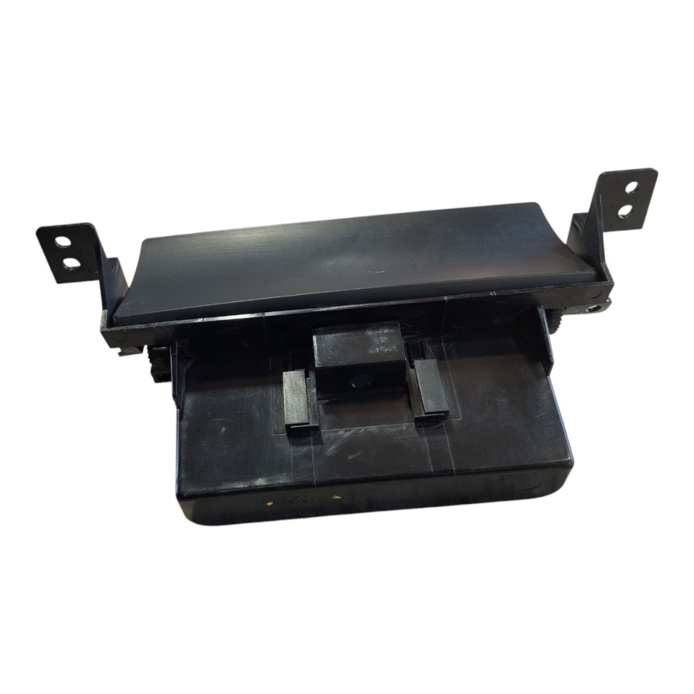 Porta Treco Suzuki Grand Vitara 2013 V649 10