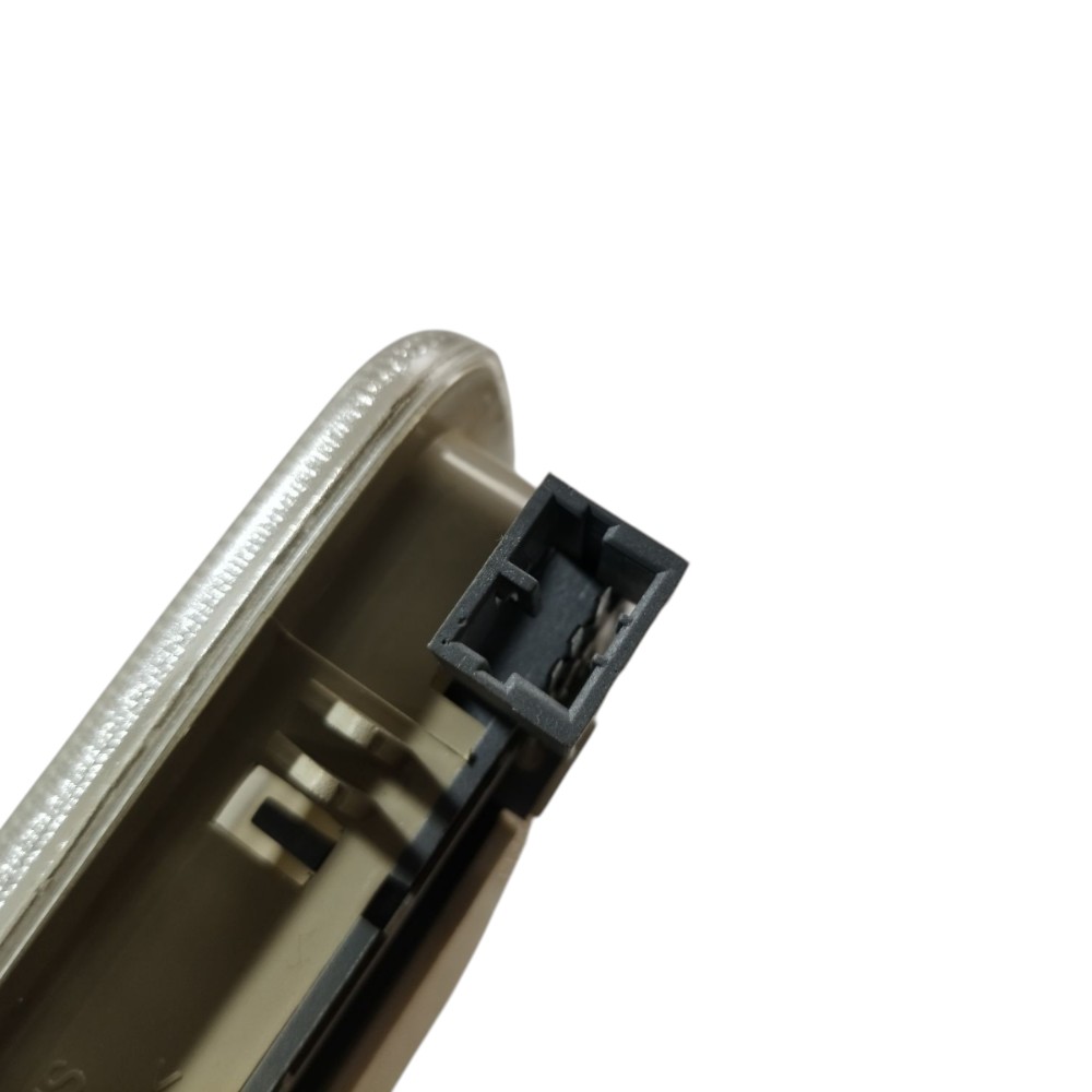 Luz Cortesia Fiat Idea Linea Punto Palio Strada 2009 A 2018 3