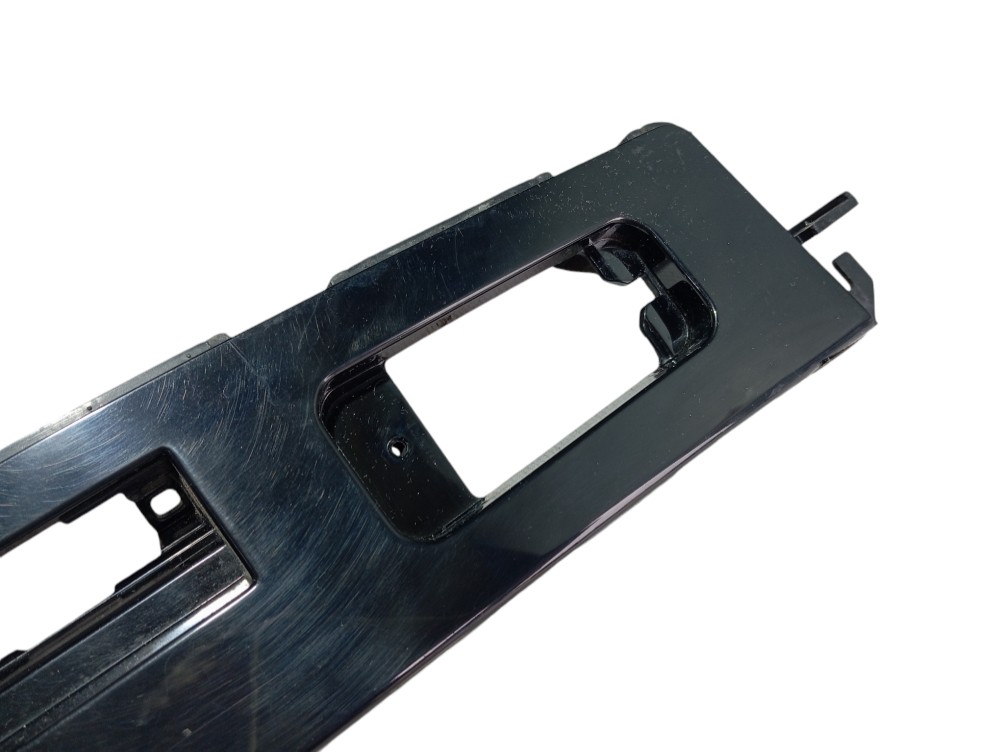 Moldura Luz Placa Traseira Hyundai Creta 2023 V609 3