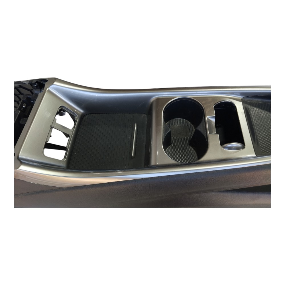 Console Central Porta Copos Byd Dolphin Gs 2024 2025 V628 3
