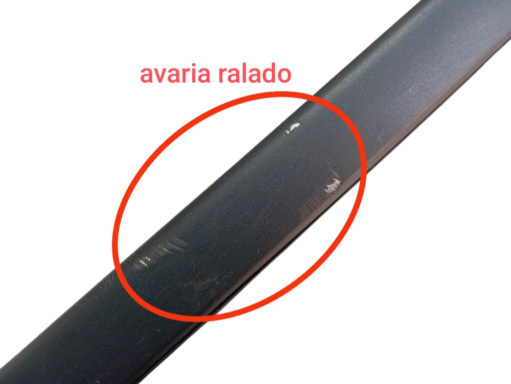 Acabamento Coluna Exterior Dianteira Esquerda Volvo Xc70 08 6