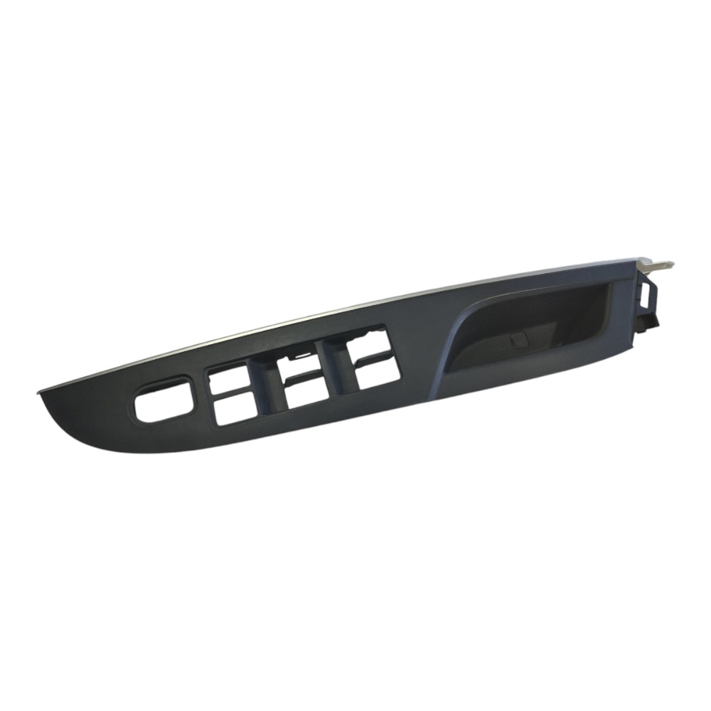 Moldura Botão Vidro Porta Motorista Suzuki Scross 15 16 V648 9