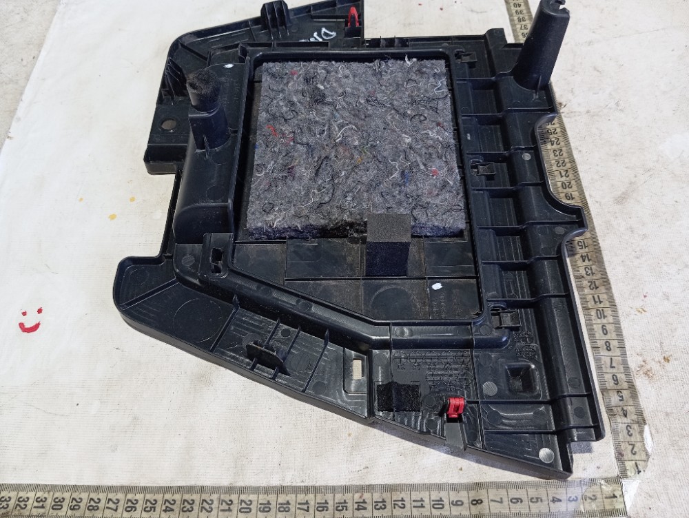 Acabamento Direito Porta Malas Lexus Rx500hf 2023 V619 7