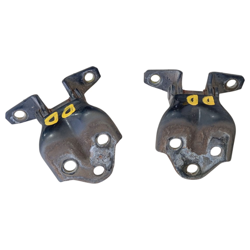 Dobradiça Porta Dianteira Direita L200 Sport 2006 V647 2