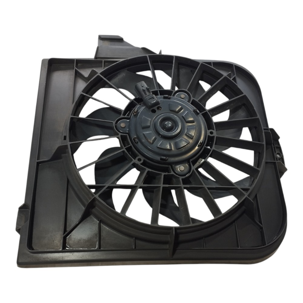 Ventoinha Esquerda Chrysler Grand Caravan 2003 3.3 V578