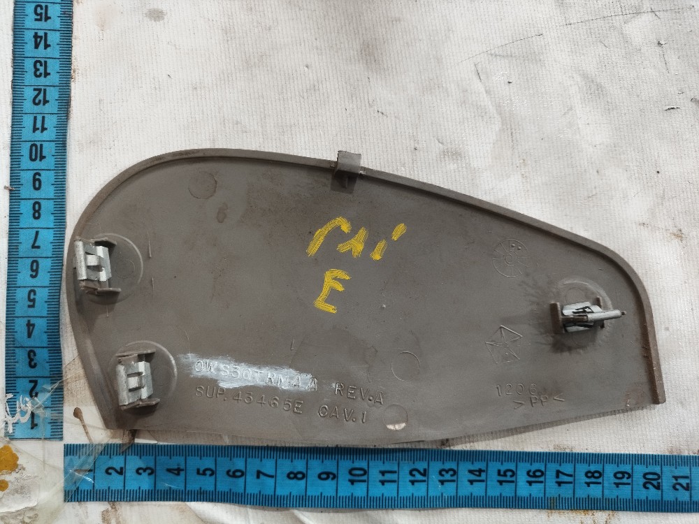 Acabamento Painel Esq Chrysler Grand Caravan 3.3 V6 03 V578 5