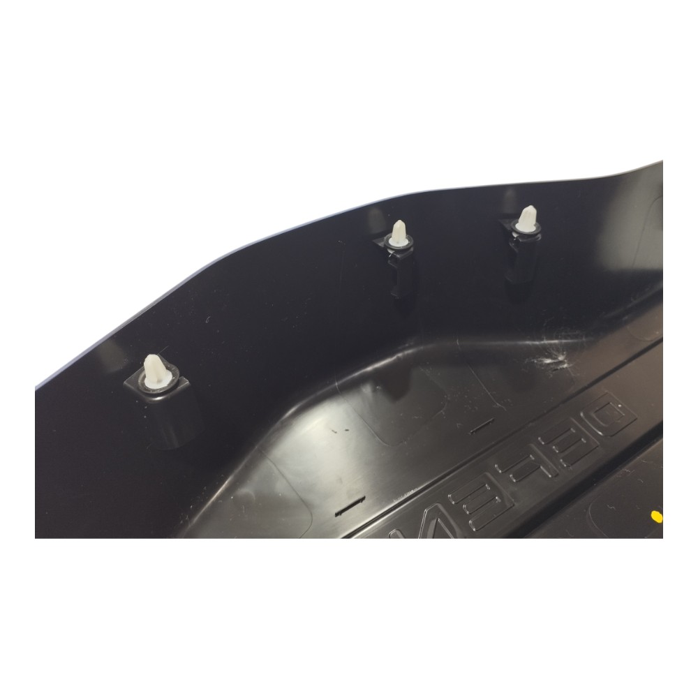 Aplique Tampa Traseira Land Rover Defender 2022 V645 8