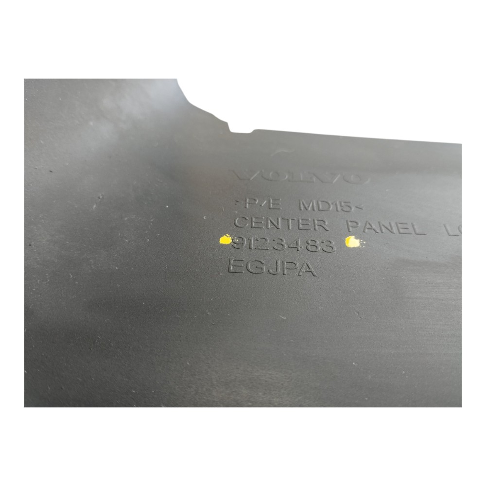 Acabamento Painel Inferior Central Volvo V40 T3 2013 19 V652 4