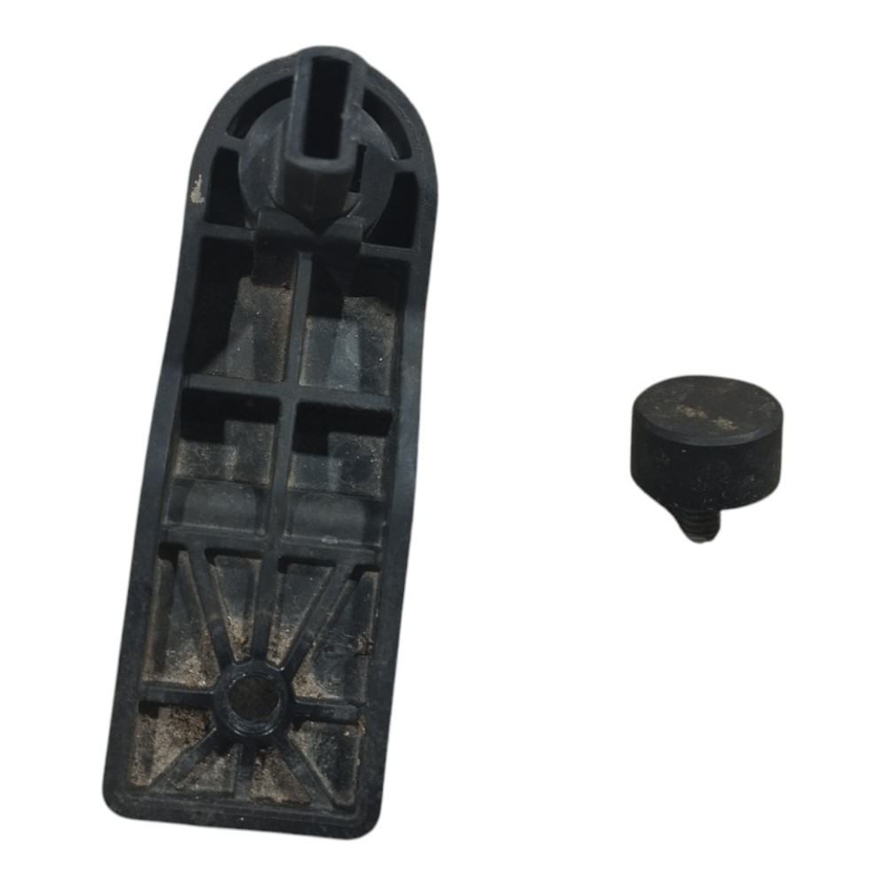 Suporte Radiador Esquerdo Land Rover Defender 2022 V645 4